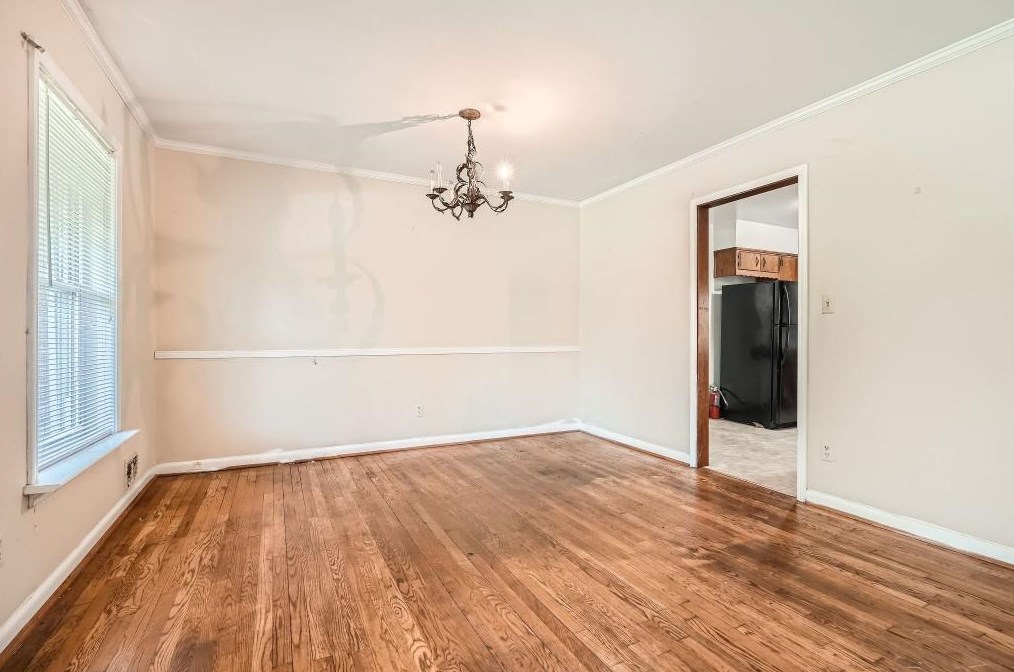 3808 King Henry Rd, Atlanta GA 30331-4922 exterior