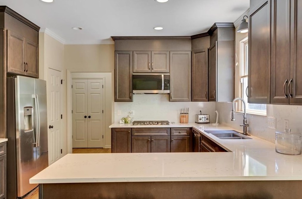 5105 Jonquilla Dr, Alpharetta GA 30004-5323 exterior