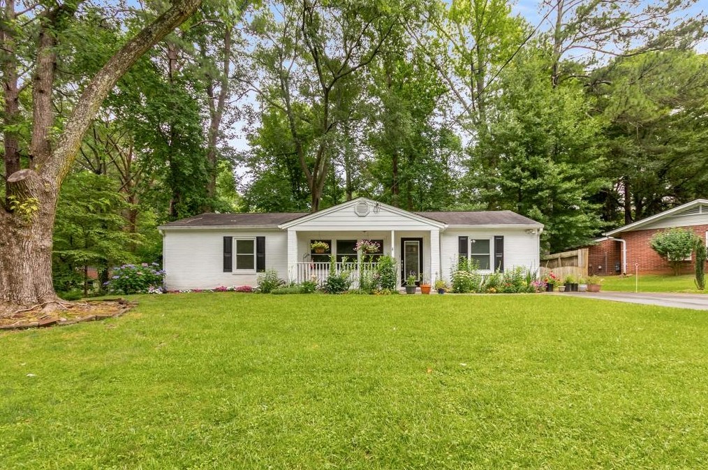 2943 Hollywood Dr, Decatur GA  30033-5005 exterior