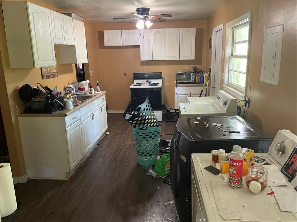 2195 Sharon Way, Decatur GA  30032-5741 exterior