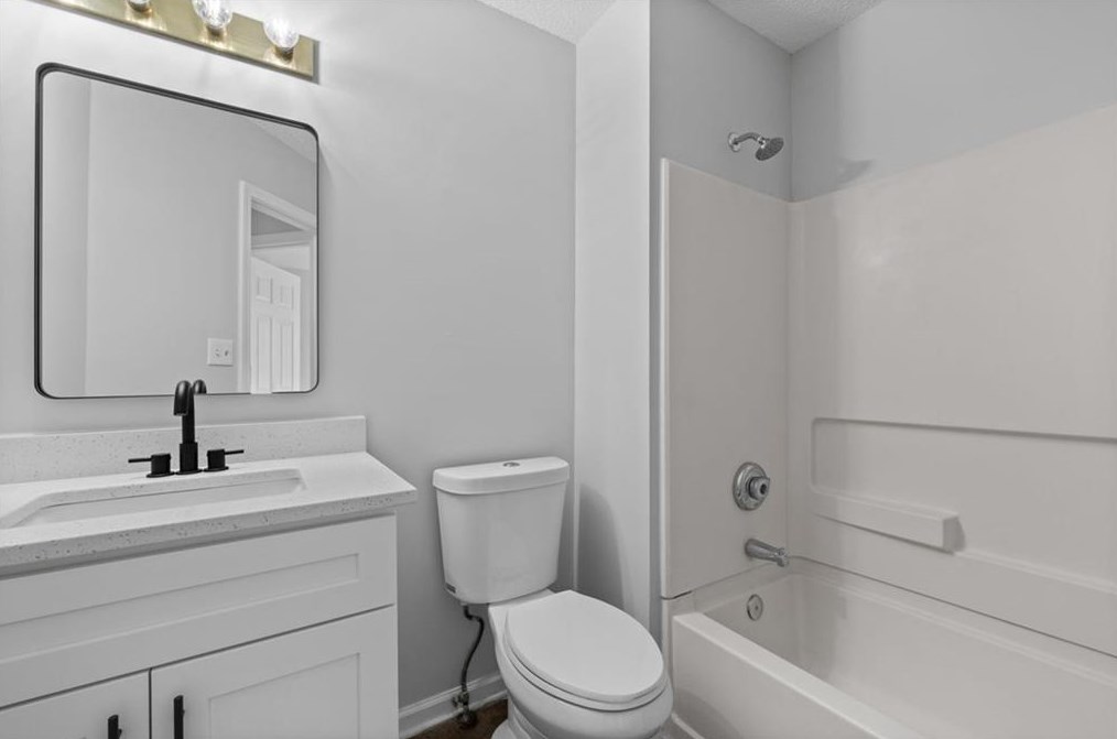 6389 Phillips Ct, Lithonia GA 30058-3926 exterior