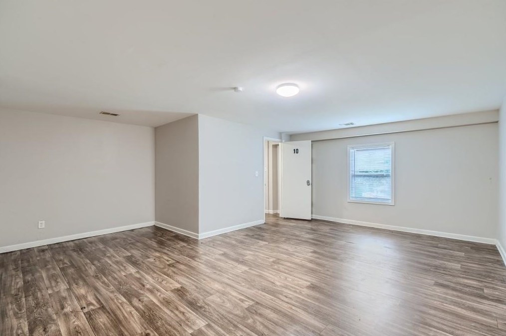 3006 Thrasher Cir, Decatur GA 30032-5864 exterior