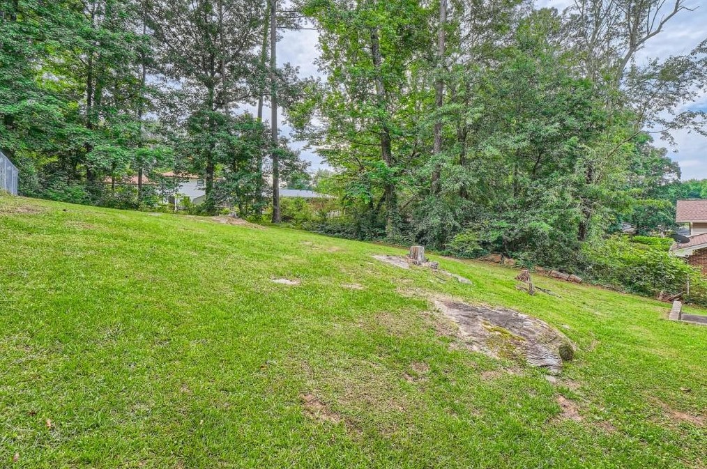 3006 Thrasher Cir, Decatur GA 30032-5864 exterior