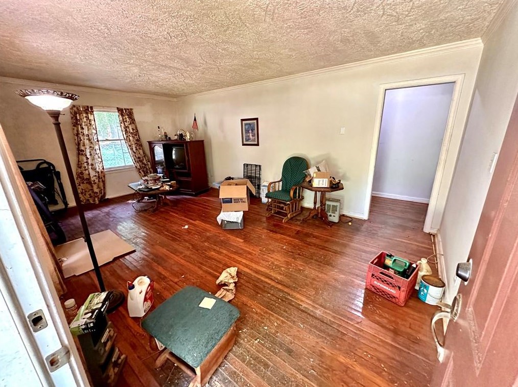 2258 Bryant Dr, Atlanta GA  30344-1034 exterior