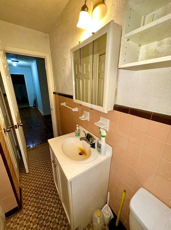 2258 Bryant Dr, Atlanta GA  30344-1034 exterior