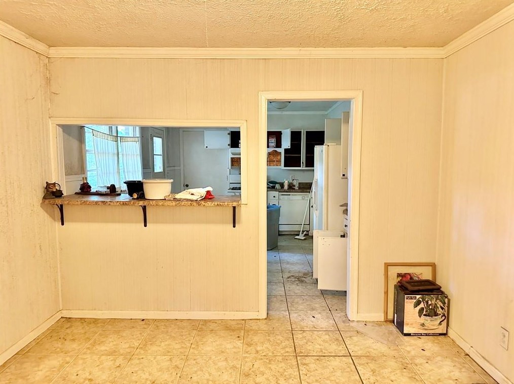 2258 Bryant Dr, Atlanta GA  30344-1034 exterior