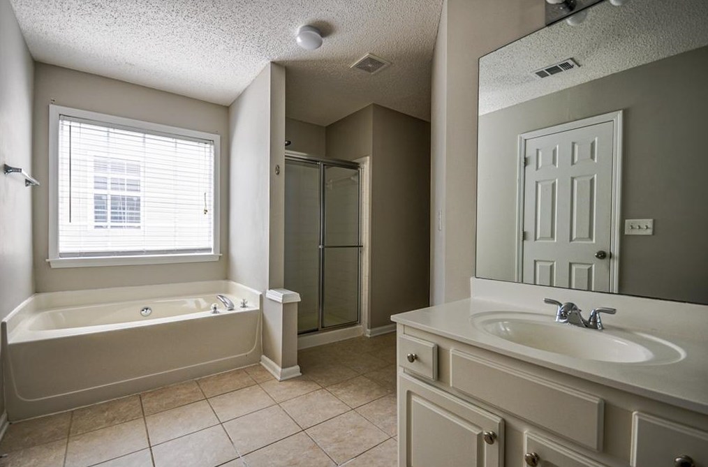 115 Lembeth Ct, Alpharetta GA 30004-8552 exterior