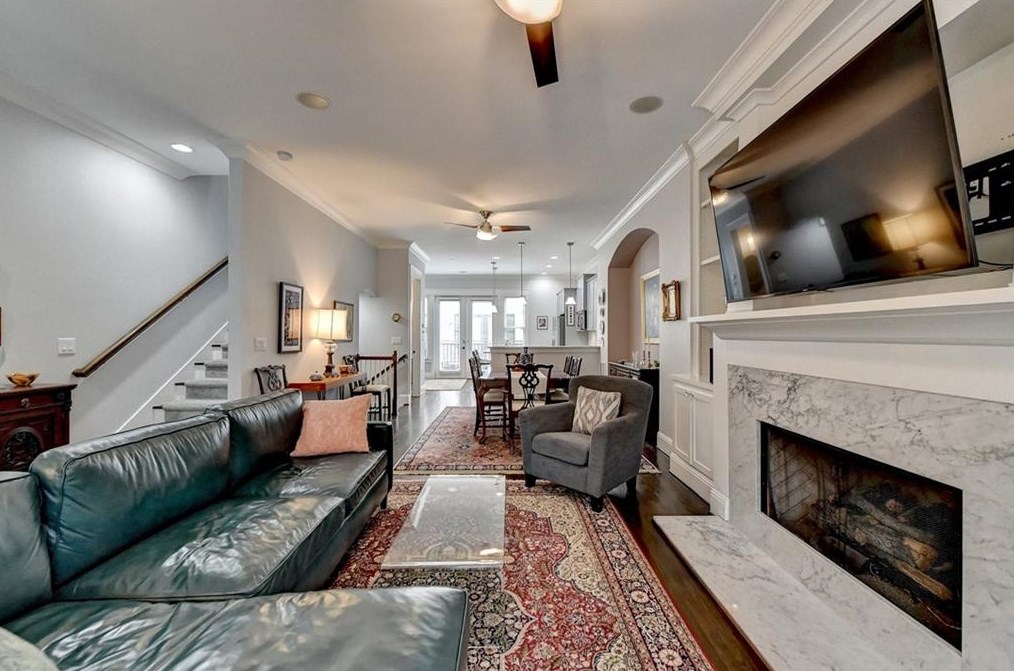 4690 Dogwood Aly, Atlanta GA 30338-7718 exterior