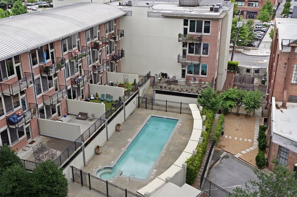 640 Glen Iris Dr, Atlanta GA  30308-2706 exterior