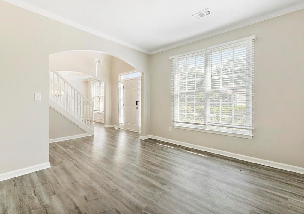 928 Hawk Crk Trl, Lawrenceville GA 30043-3477 exterior