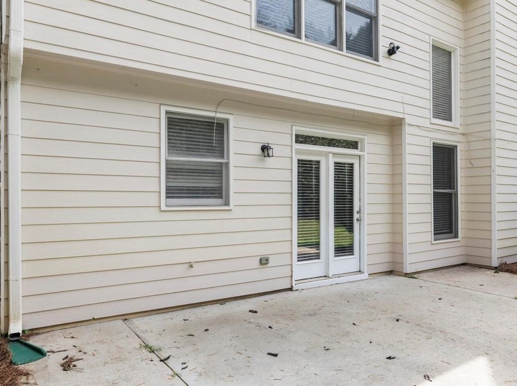 928 Hawk Crk Trl, Lawrenceville GA 30043-3477 exterior