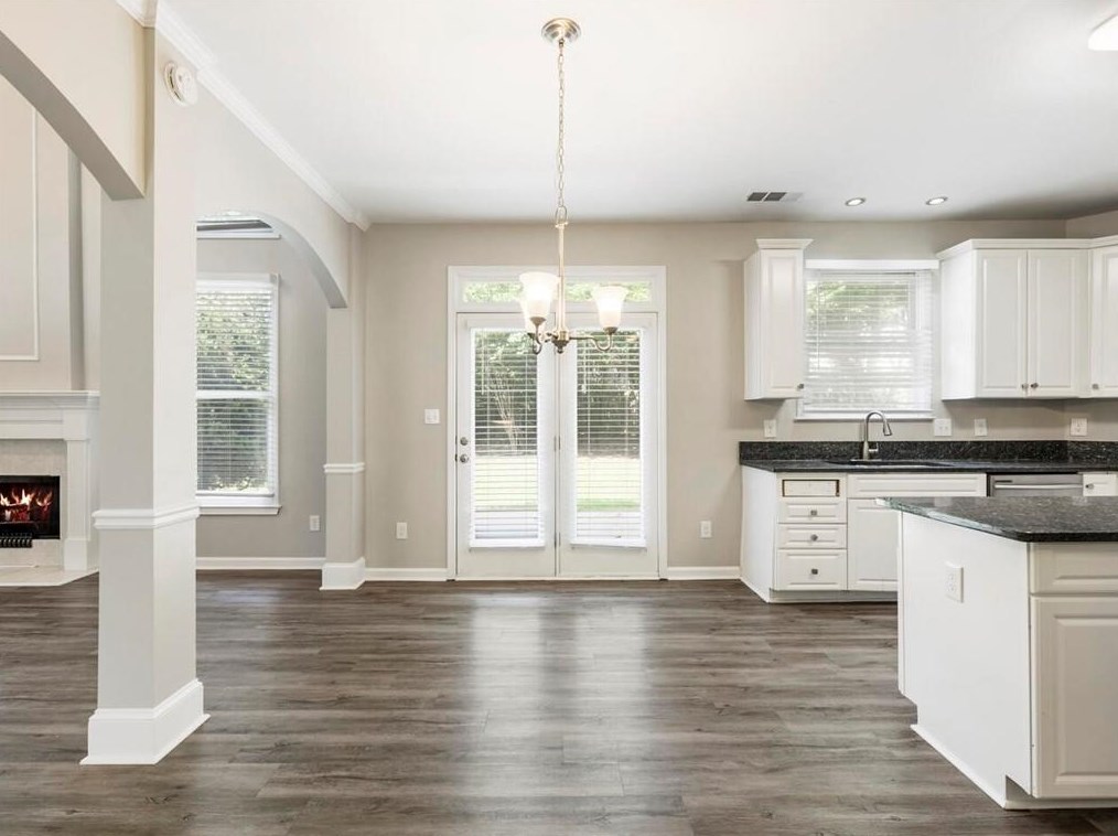 928 Hawk Crk Trl, Lawrenceville GA 30043-3477 exterior