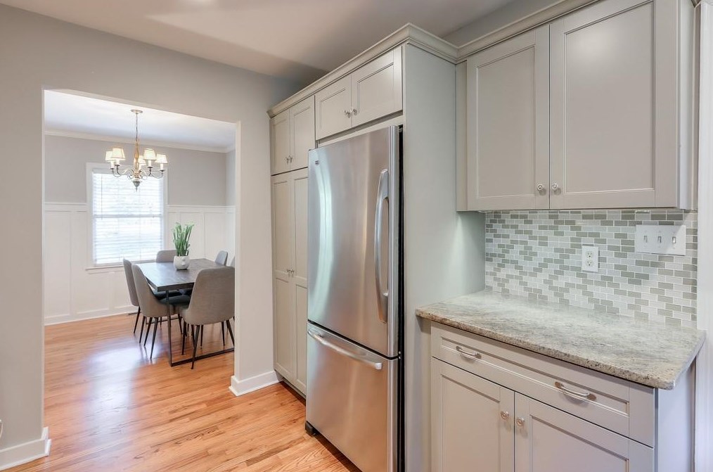 2478 Woodridge Dr, Decatur GA 30033-4830 exterior