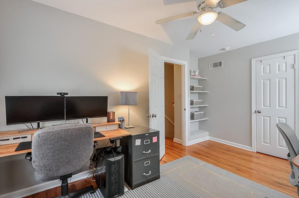 2478 Woodridge Dr, Decatur GA 30033-4830 exterior