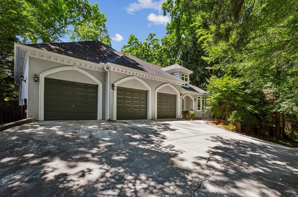 1721 Coventry Pl, Decatur GA  30030-1006 exterior