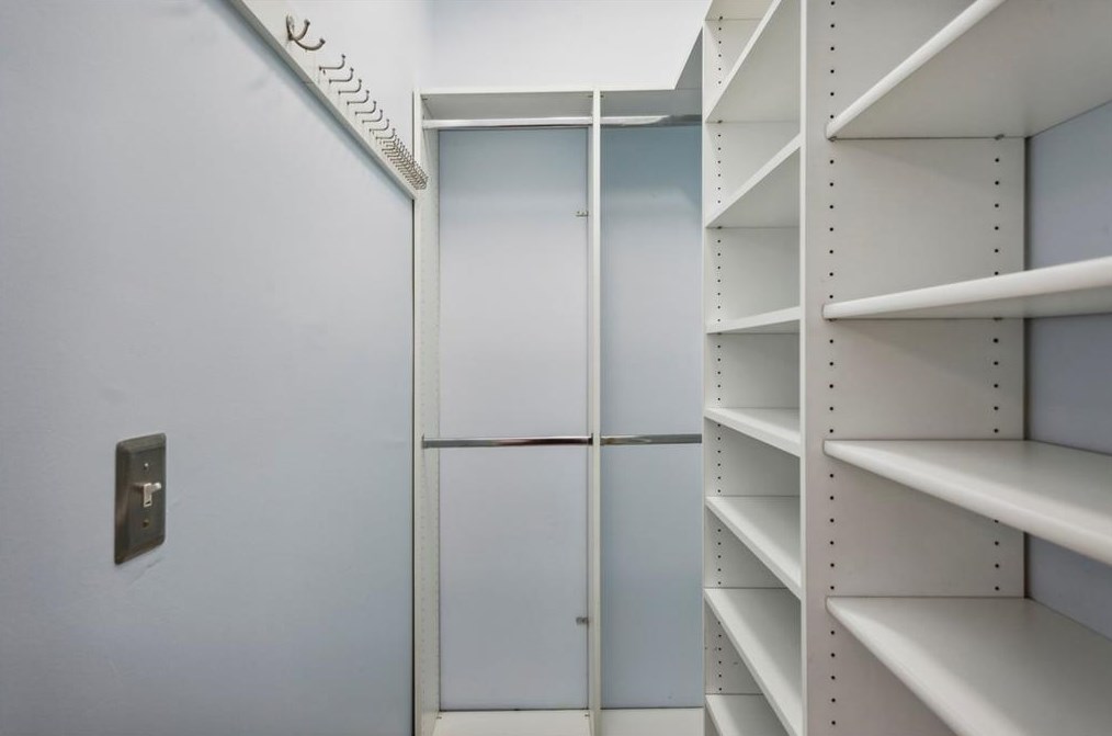 1721 Coventry Pl, Decatur GA 30030-1005 exterior