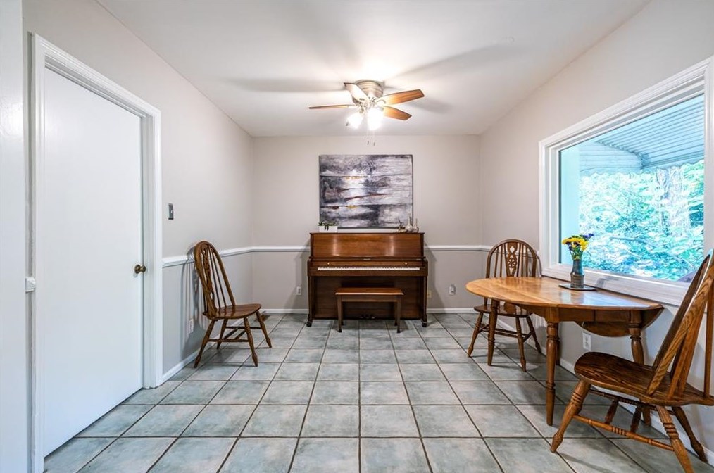 2343 Sanford Rd, Decatur GA  30033-5511 exterior