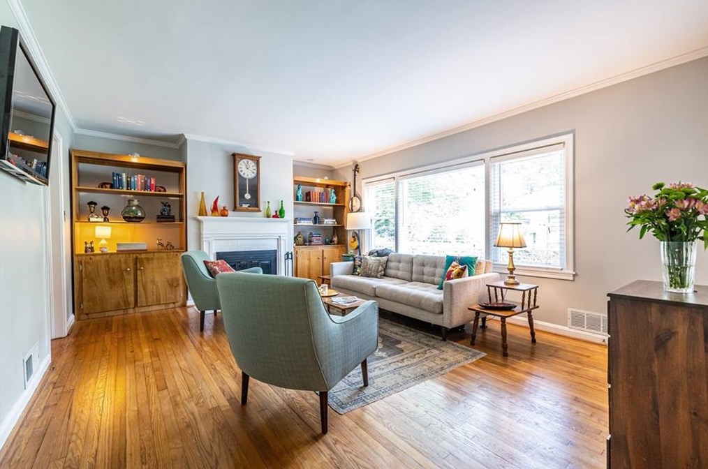 2343 Sanford Rd, Decatur GA  30033-5511 exterior