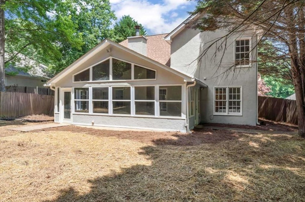 725 Deerwood Dr, Stockbridge GA  30281-6321 exterior