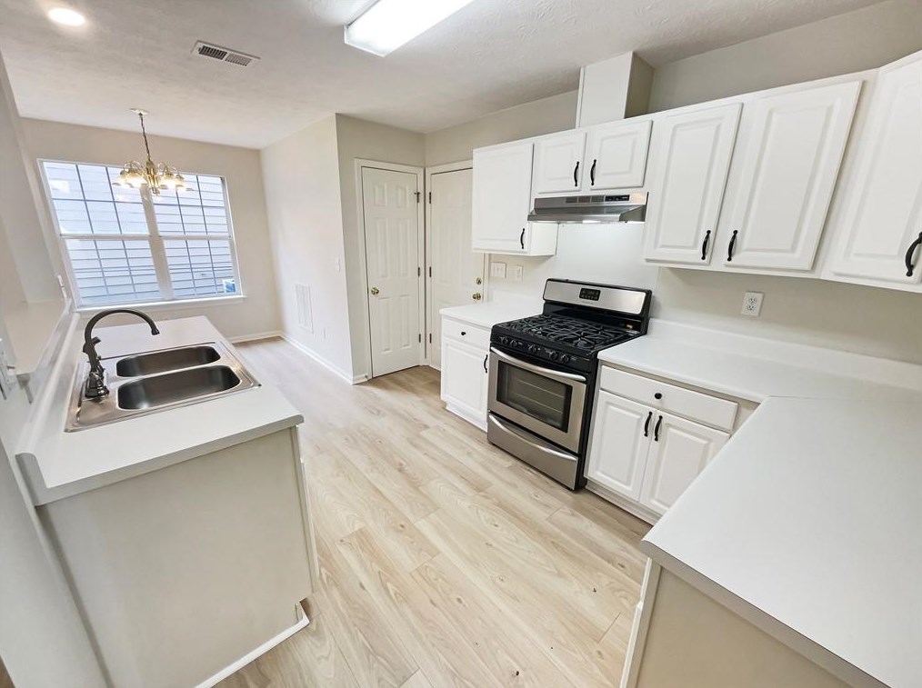 3434 Grovewood Ln, Duluth GA 30096-6691 exterior