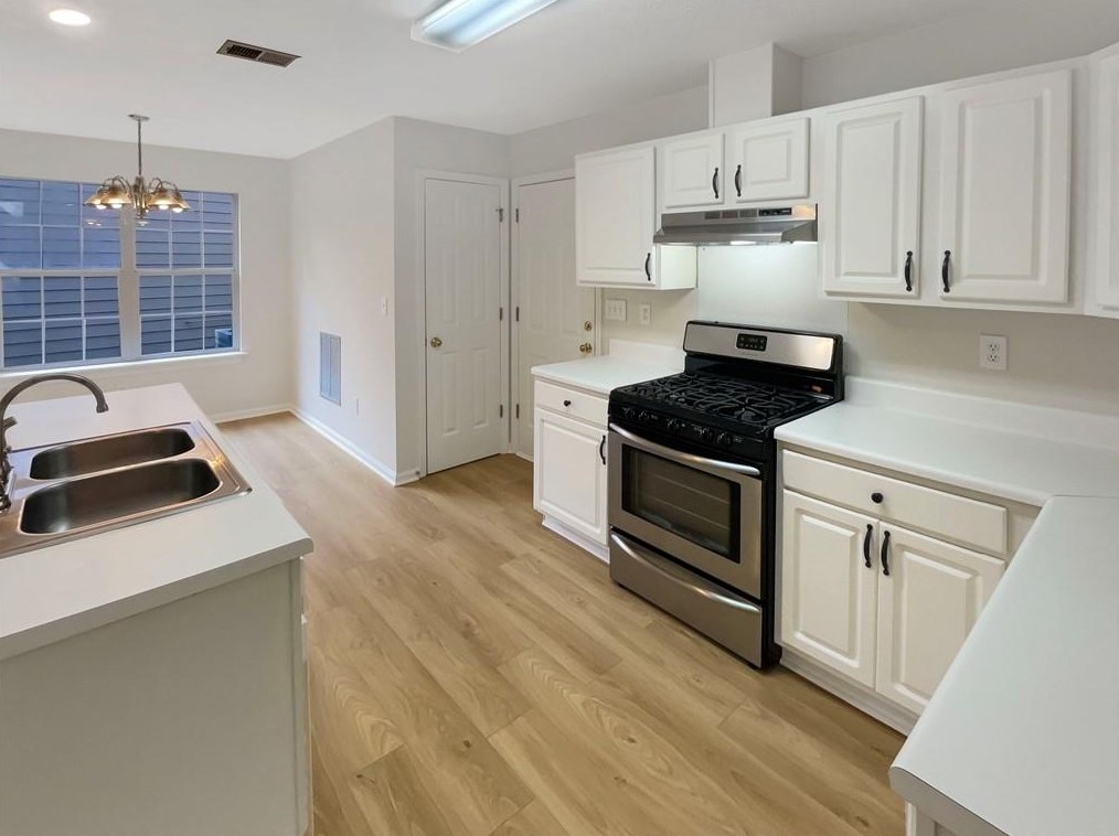 3434 Grovewood Ln, Duluth GA 30096-6691 exterior