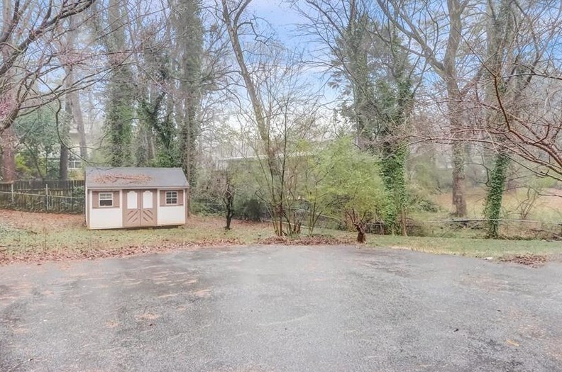 3542 Briarcliff Rd, Atlanta GA  30345-3851 exterior