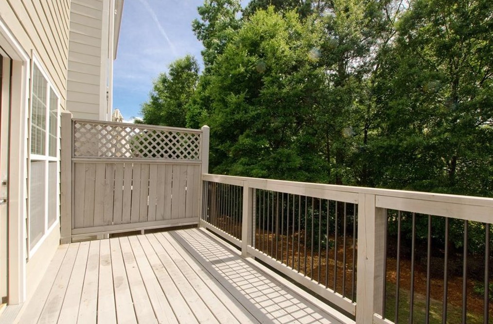 2208 Weldonberry Dr, Atlanta GA  30319-5734 exterior