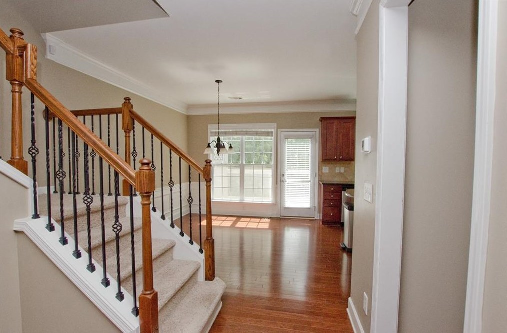 2208 Weldonberry Dr, Atlanta GA  30319-5734 exterior