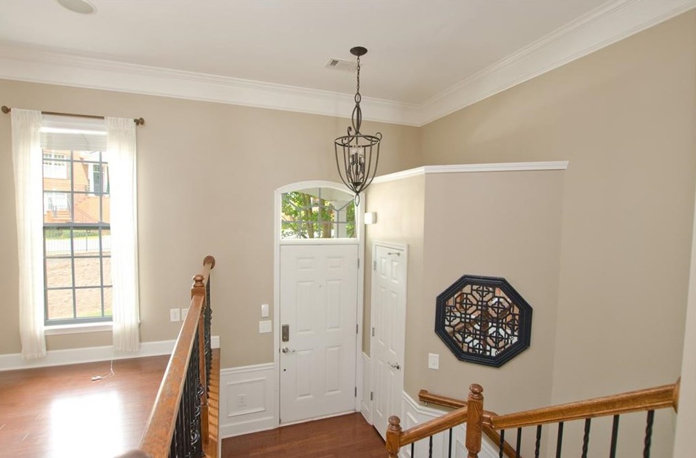 2208 Weldonberry Dr, Atlanta GA  30319-5734 exterior