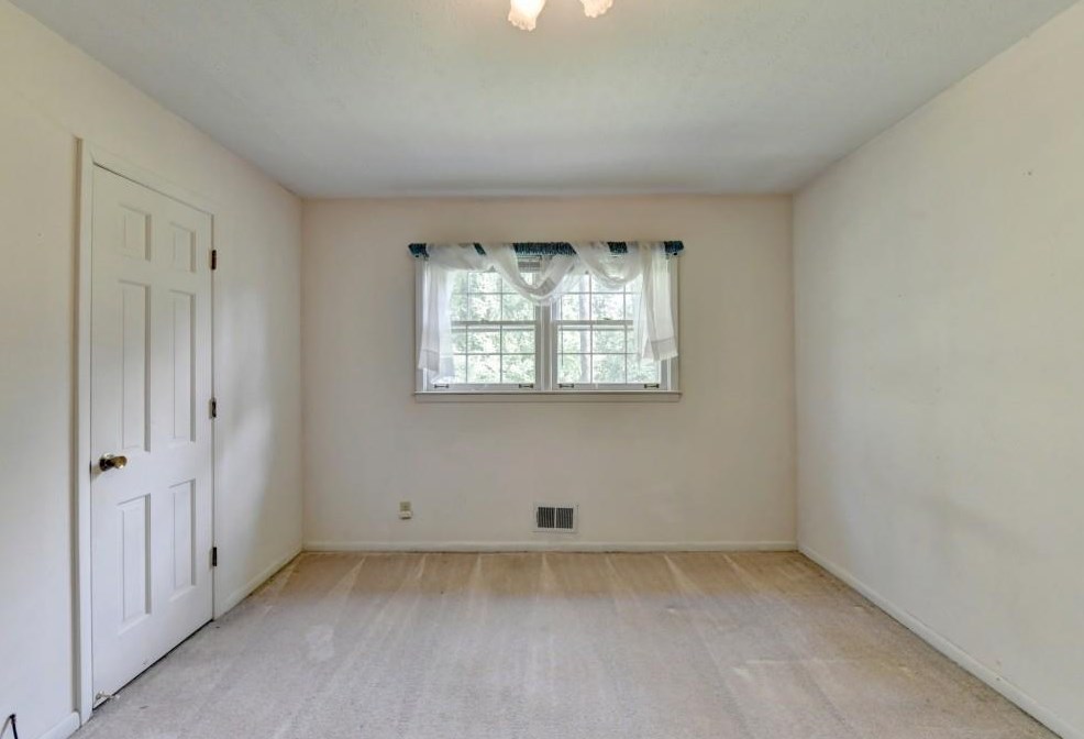 736 Craig Dr, Lawrenceville GA 30046-4759 exterior