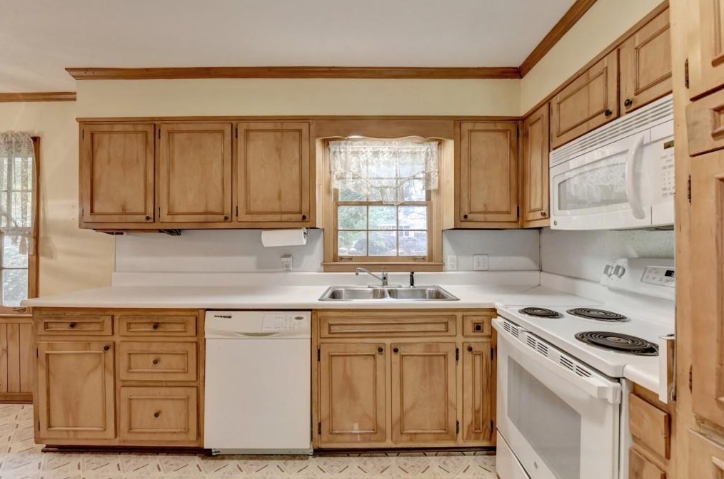 736 Craig Dr, Lawrenceville GA 30046-4759 exterior