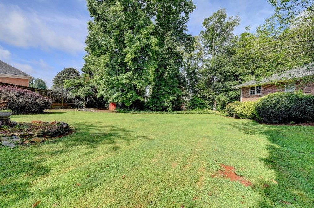 736 Craig Dr, Lawrenceville GA 30046-4759 exterior