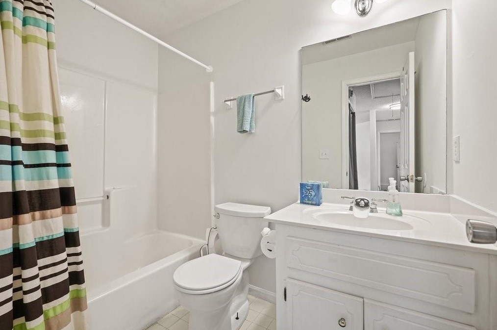 4633 Gann Way, Smyrna GA exterior