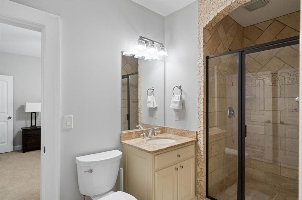 1363 Sylvan Cir, Atlanta GA 30319-3424 exterior