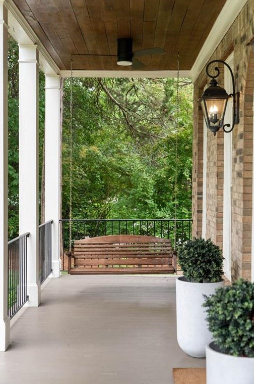 1363 Sylvan Cir, Atlanta GA 30319-3424 exterior