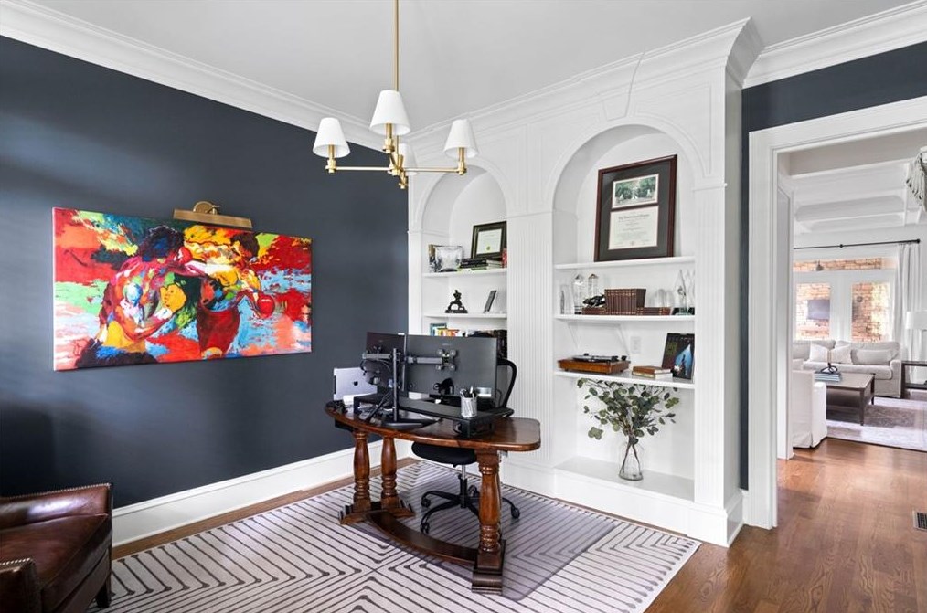 1363 Sylvan Cir, Atlanta GA 30319-3424 exterior