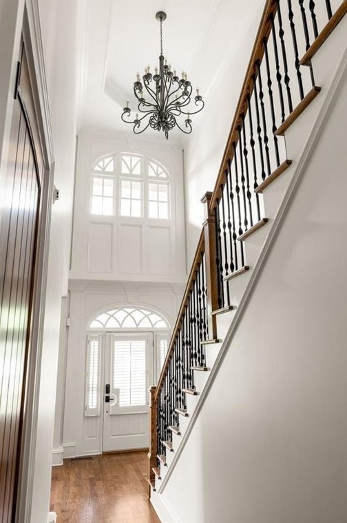 1363 Sylvan Cir, Atlanta GA 30319-3424 exterior