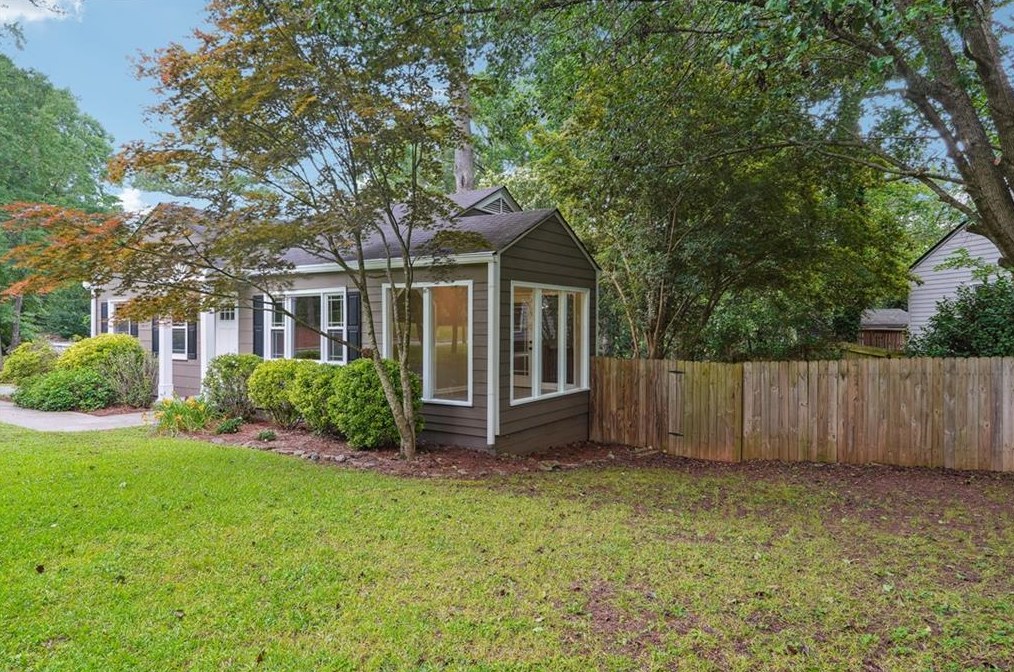 2455 Wood Trail Ln, Decatur GA  30033-4846 exterior