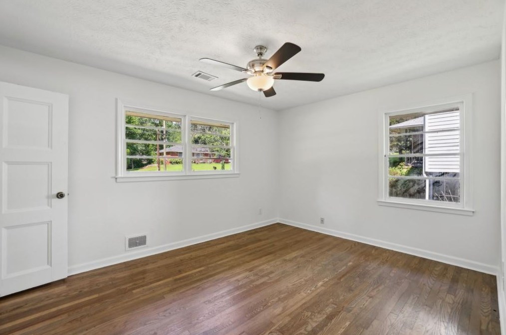 2216 Holly Hl Dr, Decatur GA 30032-5711 exterior