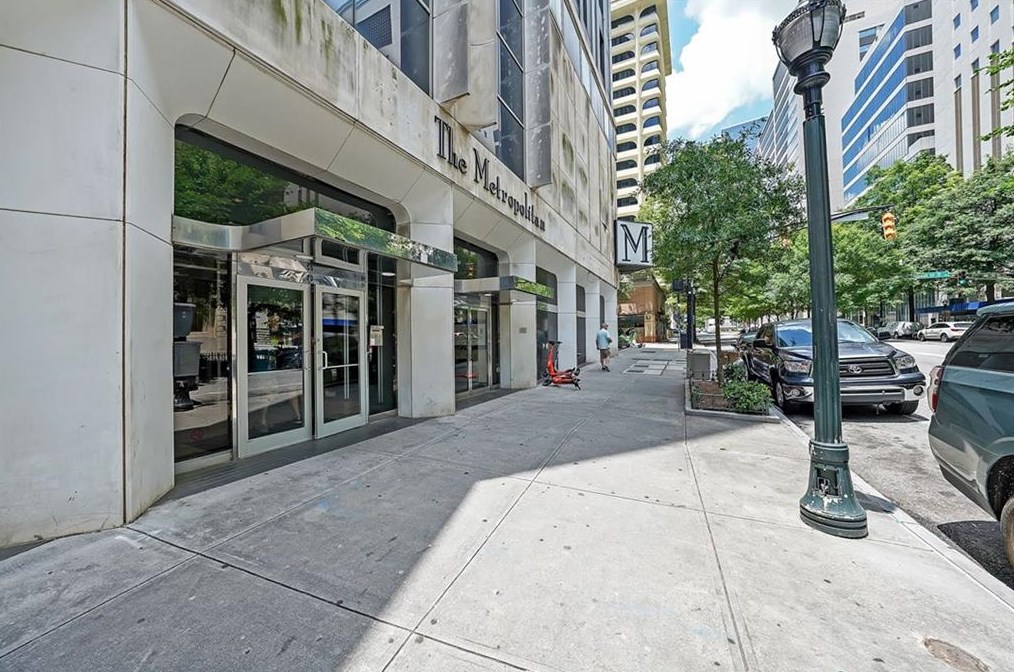 20 Marietta St, Atlanta GA  30303-2832 exterior
