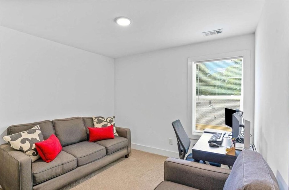 1499 Rupert Rd, Decatur GA  30032-3513 exterior