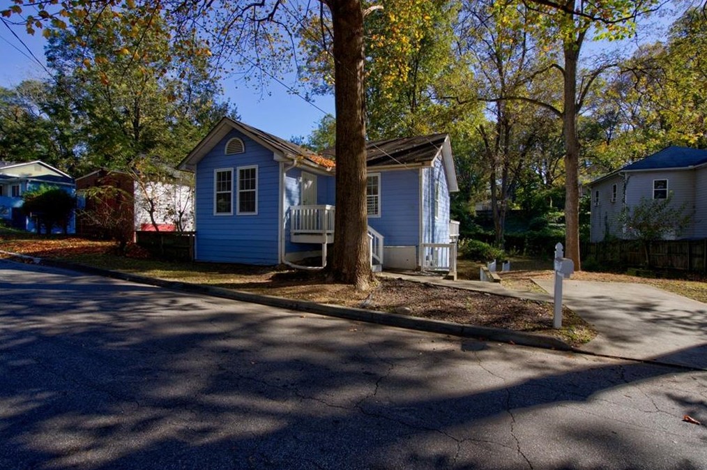 1170 Windsor St, Atlanta GA  30310-3638 exterior
