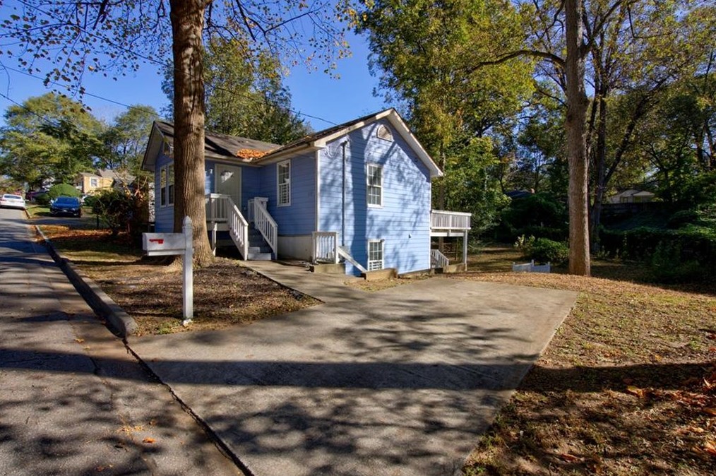 1170 Windsor St, Atlanta GA  30310-3638 exterior