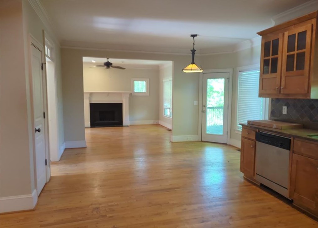 1876 Timberwood Trce, Decatur GA  30032-5228 exterior