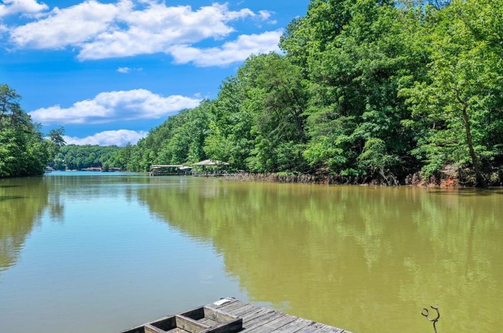 4012 Darryl Ln, Gainesville GA 30506-7121 exterior