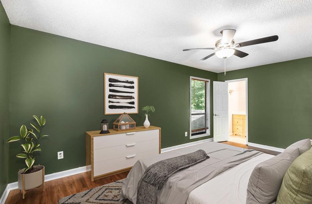 4292 Gregory Ln, Smyrna GA 30082-4427 exterior