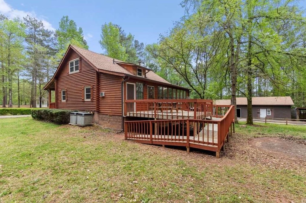 6502 Hearn Rd, Stockbridge GA  30281-1002 exterior