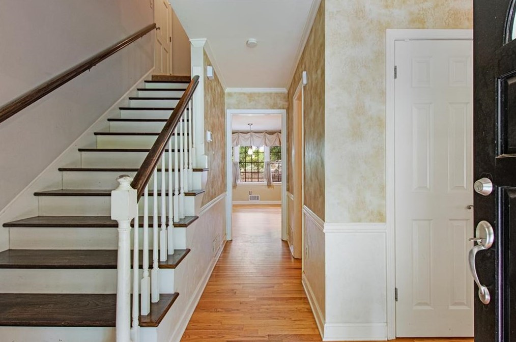 4576 Holliston Rd, Atlanta GA  30360-2058 exterior