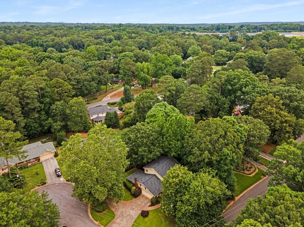 4576 Holliston Rd, Atlanta GA  30360-2058 exterior