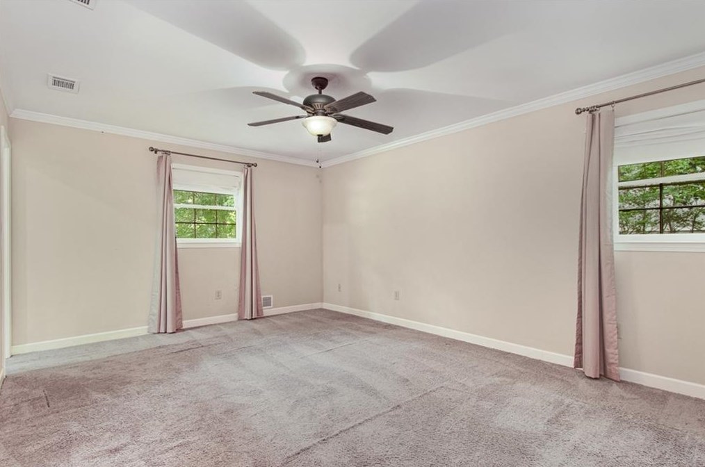 4576 Holliston Rd, Atlanta GA  30360-2058 exterior